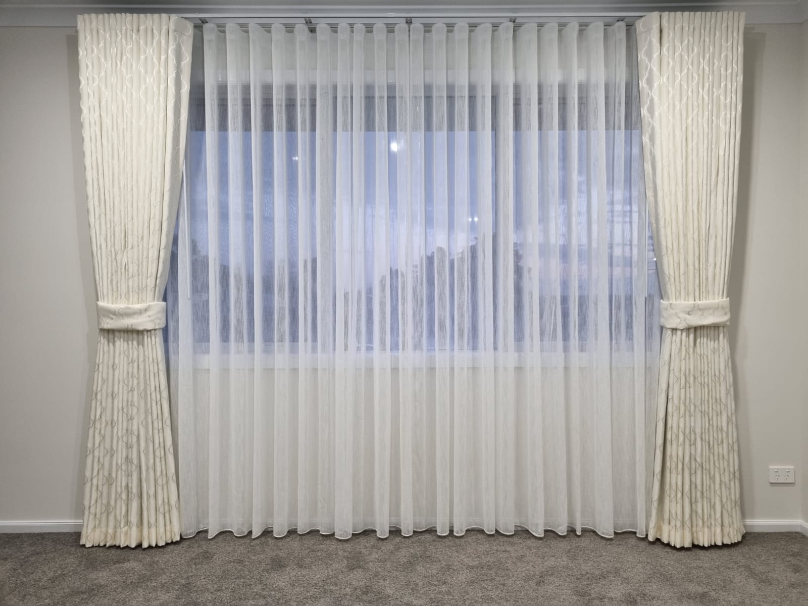 blockout-curtains-sheer-curtains-melbourne (9)